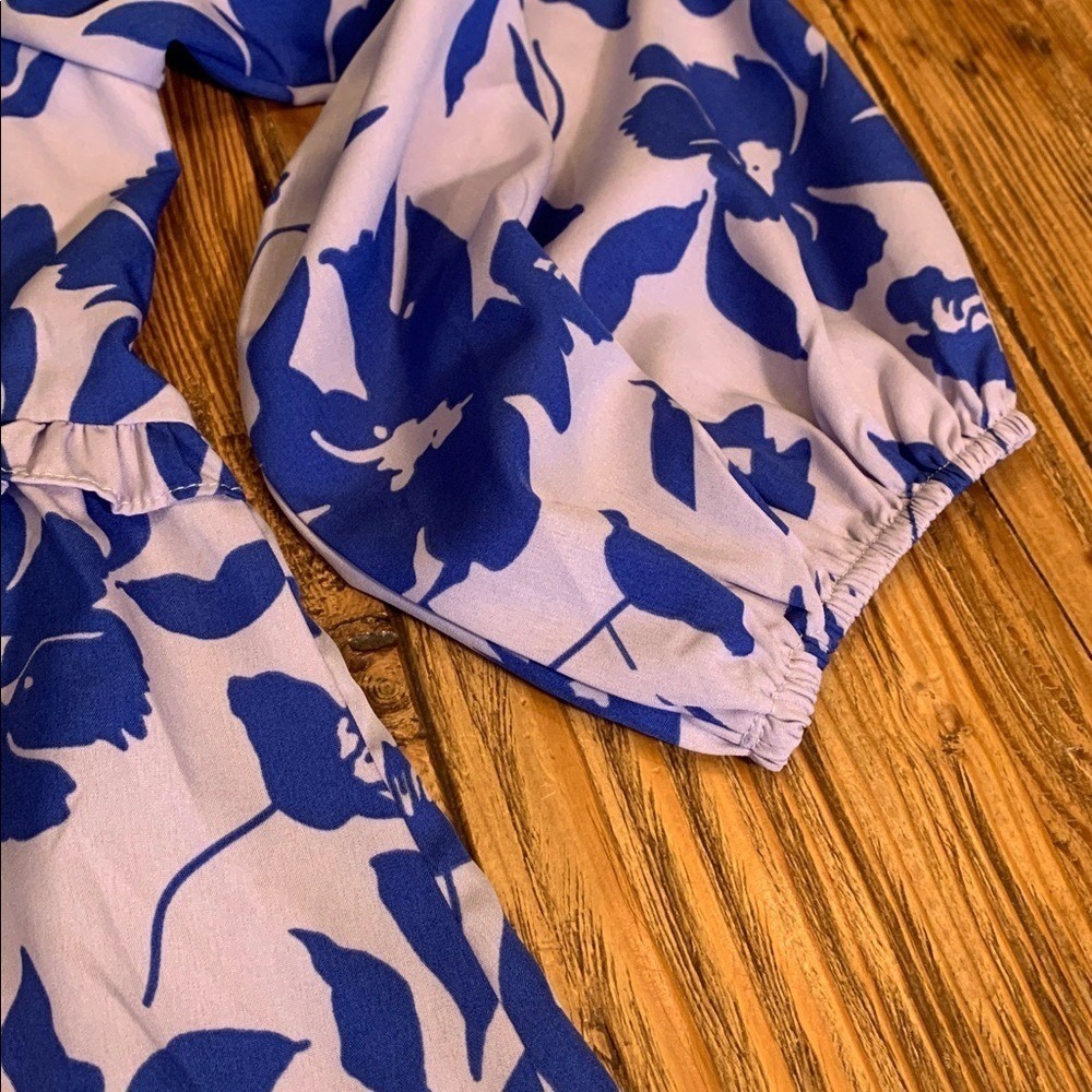 Shop the Mint Periwinkle Floral Tiered Dress EUC Medium Puff Sleeve Lined - Picture 10 of 13